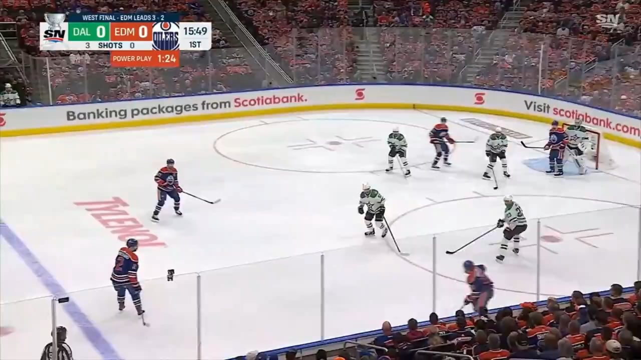 McDavid does it all himself on the power play to open the scoring in game 6.