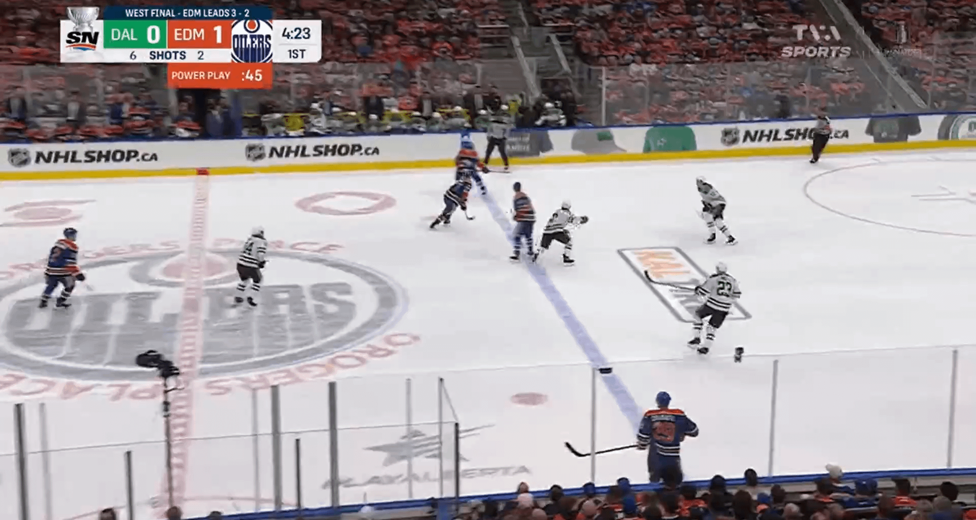 Hyman Scores to Make it 2-0 for the Oilers in Game 6