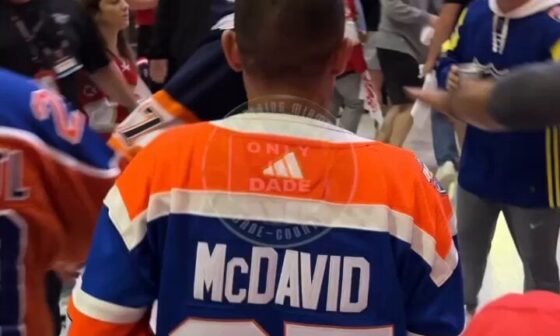 Oilers fan gets aggressive after Game 2 loss to Florida