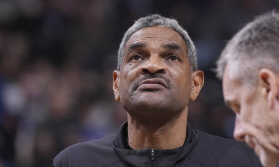 [Wojnarowski] The New York Knicks are planning to hire Maurice Cheeks as an assistant on Tom Thibodeau’s coaching staff, sources tell ESPN. Cheeks — a Hall of Fame guard — has been a three-time head coach in the NBA and most recently on Billy Donovan’s staffs in Chicago and Oklahoma City.