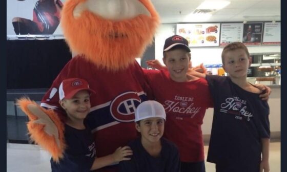 Juraj Slafkovsky’s 10 year friendiversary with Youppi, looks like he was always destined to be with the Habs