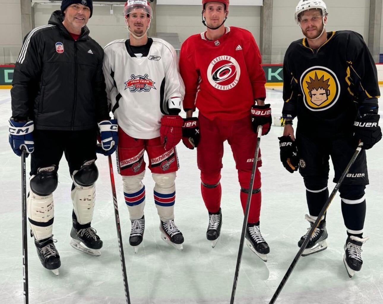 Jaromir Jagr training Necas & Pastrnak