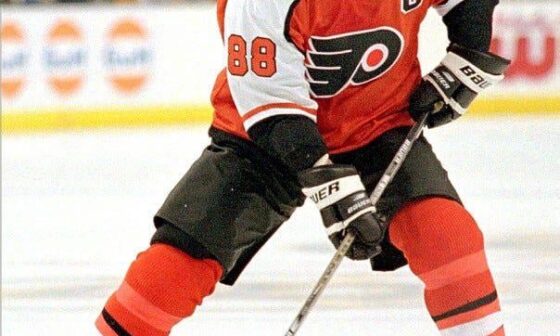 How well would a guy like Eric Lindros fair in today’s NHL?