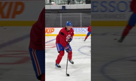 ⚠️ Patrik Laine sighting in Brossard #MontrealCanadiens #NHL #Shorts