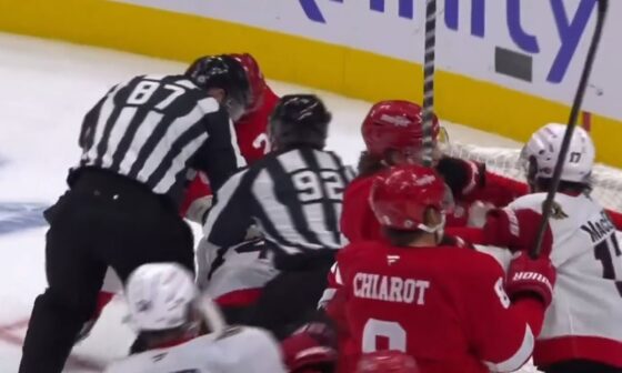 Things Get Heated Between Senators & Red Wings