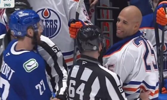 Darnell Nurse Takes a Run at Kiefer Sherwood