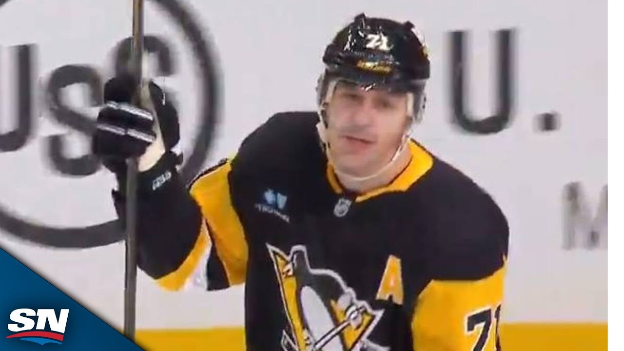 Evgeni Malkin Scores 500th Career Goal And Celebrates With Entire Team