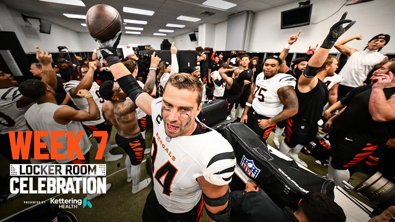 Week 7 at Cleveland Browns | Locker Room Celebration