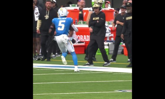 Josh Palmer catches for a 27-yard Gain vs. New Orleans Saints