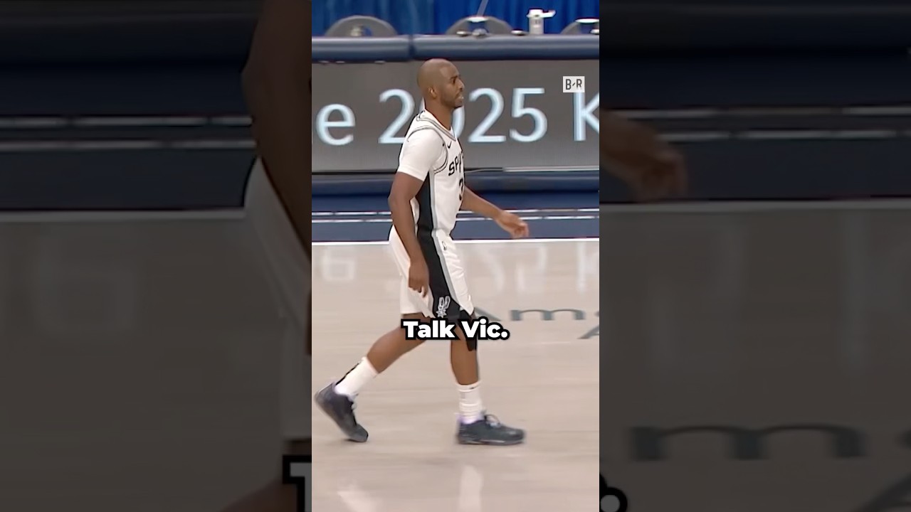 CP3’s on-court communication 🗣️