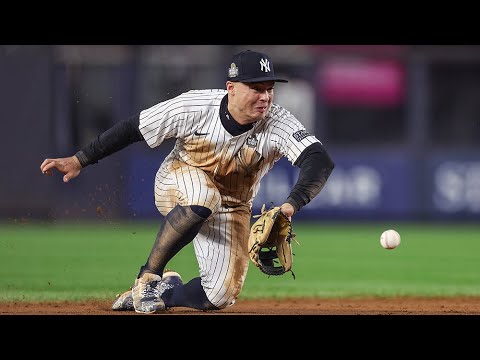 FULL 9TH INNING: The Yankees keep the World Series alive with a big Game 4 win!