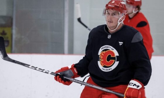 Flames sign defenceman Tyson Barrie to one-year deal