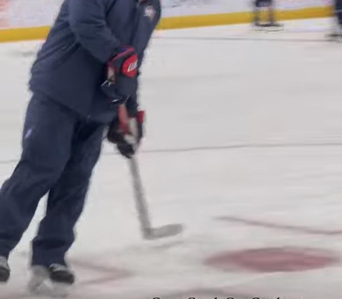 Guy Gaudreau coaching the Jackets this morning