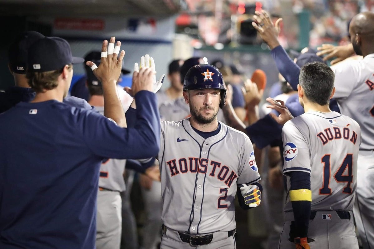 [Rome] Astros owner Jim Crane on Alex Bregman, the CBT, payroll and the weight Jose Altuve's words carry in the Bregman discussion