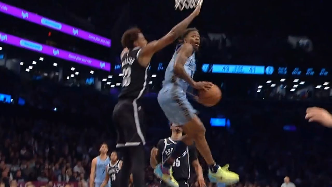 Ja Morant INSANE 360 layup in mid-air vs Nets 😱😱