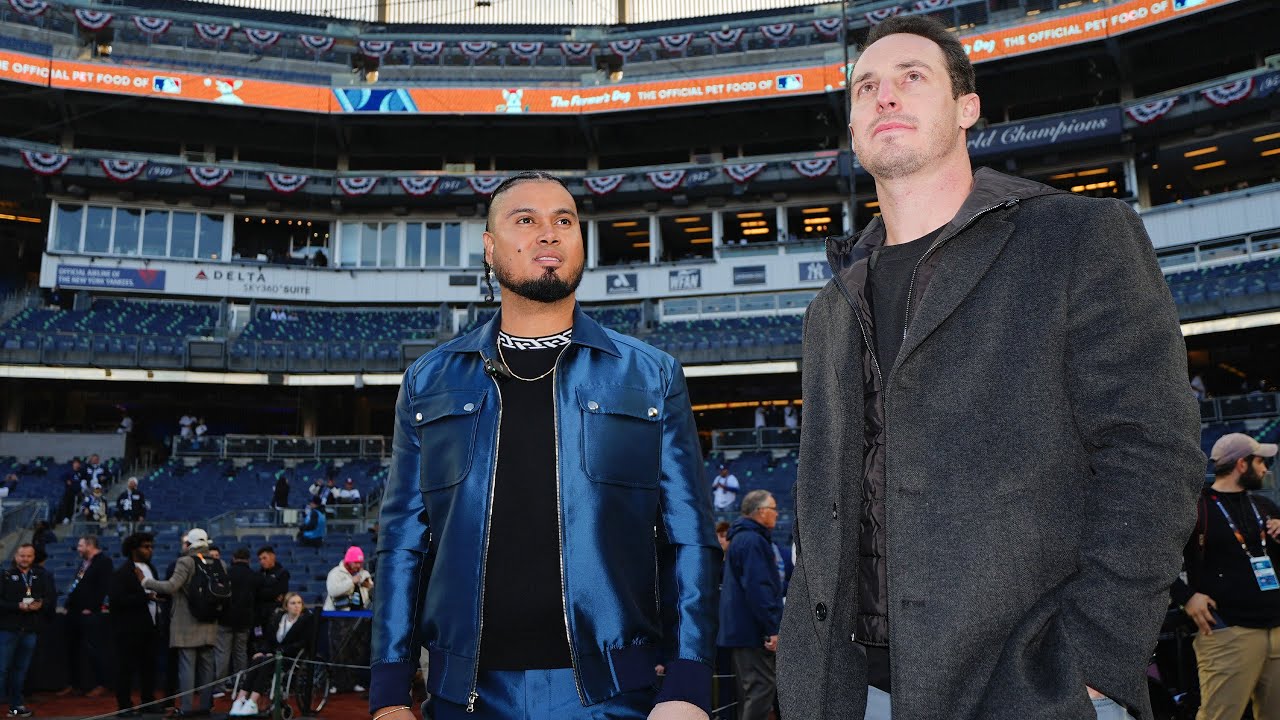 Follow along during #WorldSeries Correspondent Brent Rooker's eventful day at Yankee Stadium 😂