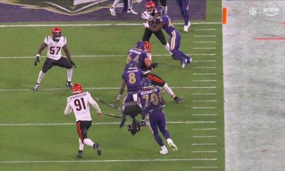 Lamar's shake and bake scramble lands Ravens at the doorstep of the end zone