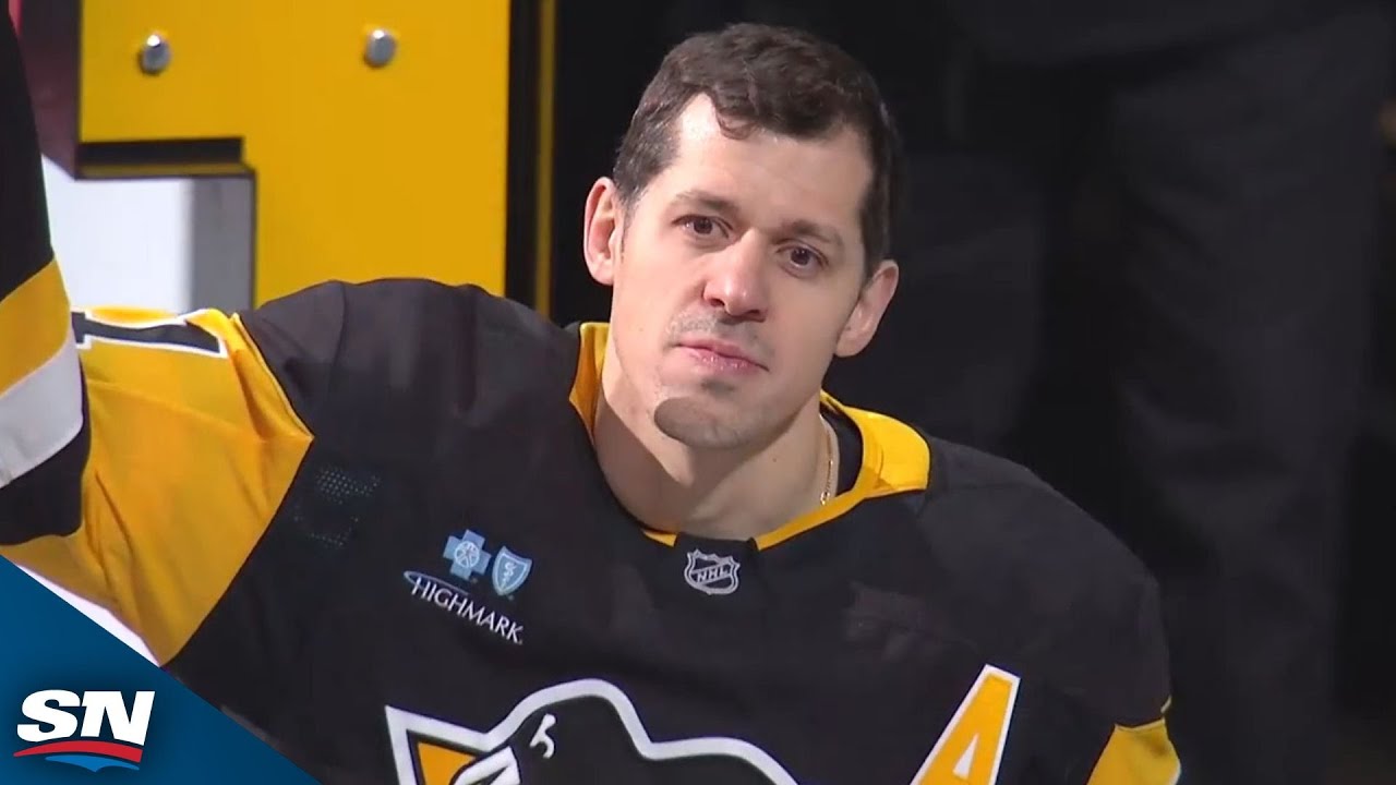 Penguins Celebrate Evgeni Malkin Reaching 500-Goal Milestone