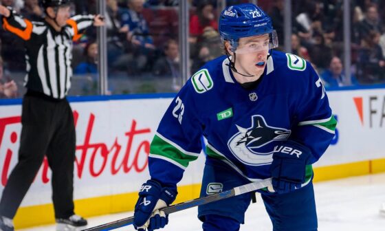 The Tape: A video breakdown of Jonathan Lekkerimäki's NHL debut in Canucks vs. Flames