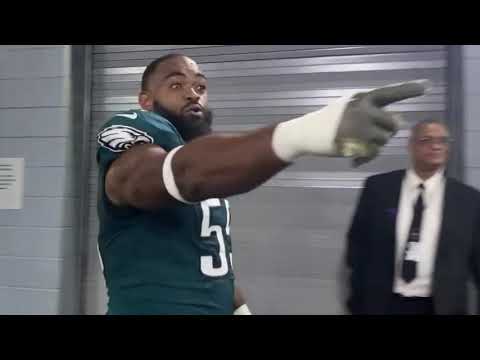 Watch the Eagles players and fans mock the Dallas Cowboys at AT&T