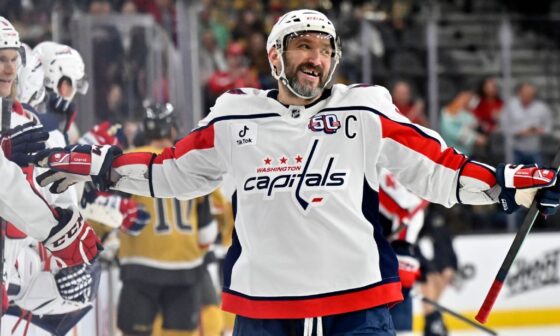 Alex Ovechkin notches hat trick as Washington Capitals win