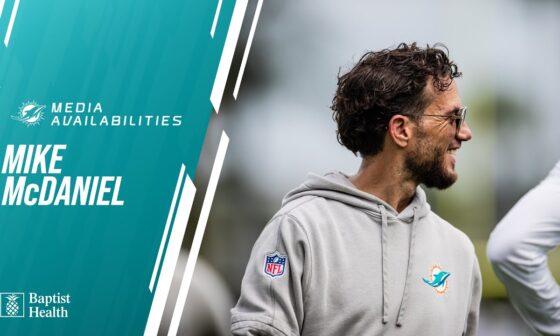 Coach Mike McDaniel meets with the media | Miami Dolphins