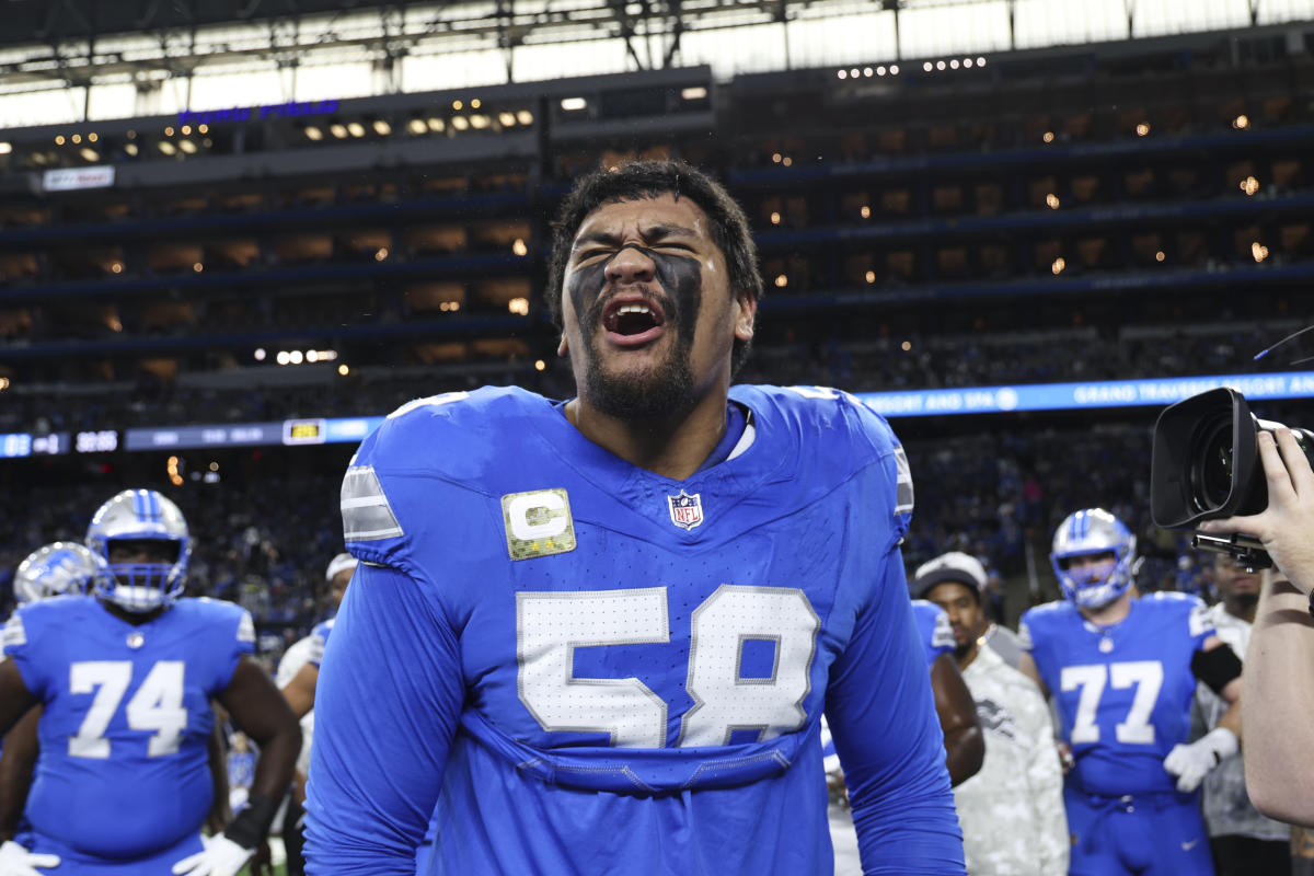 Those tricky Lions! Detroit wanted 335-pound tackle Penei Sewell to pass it downfield