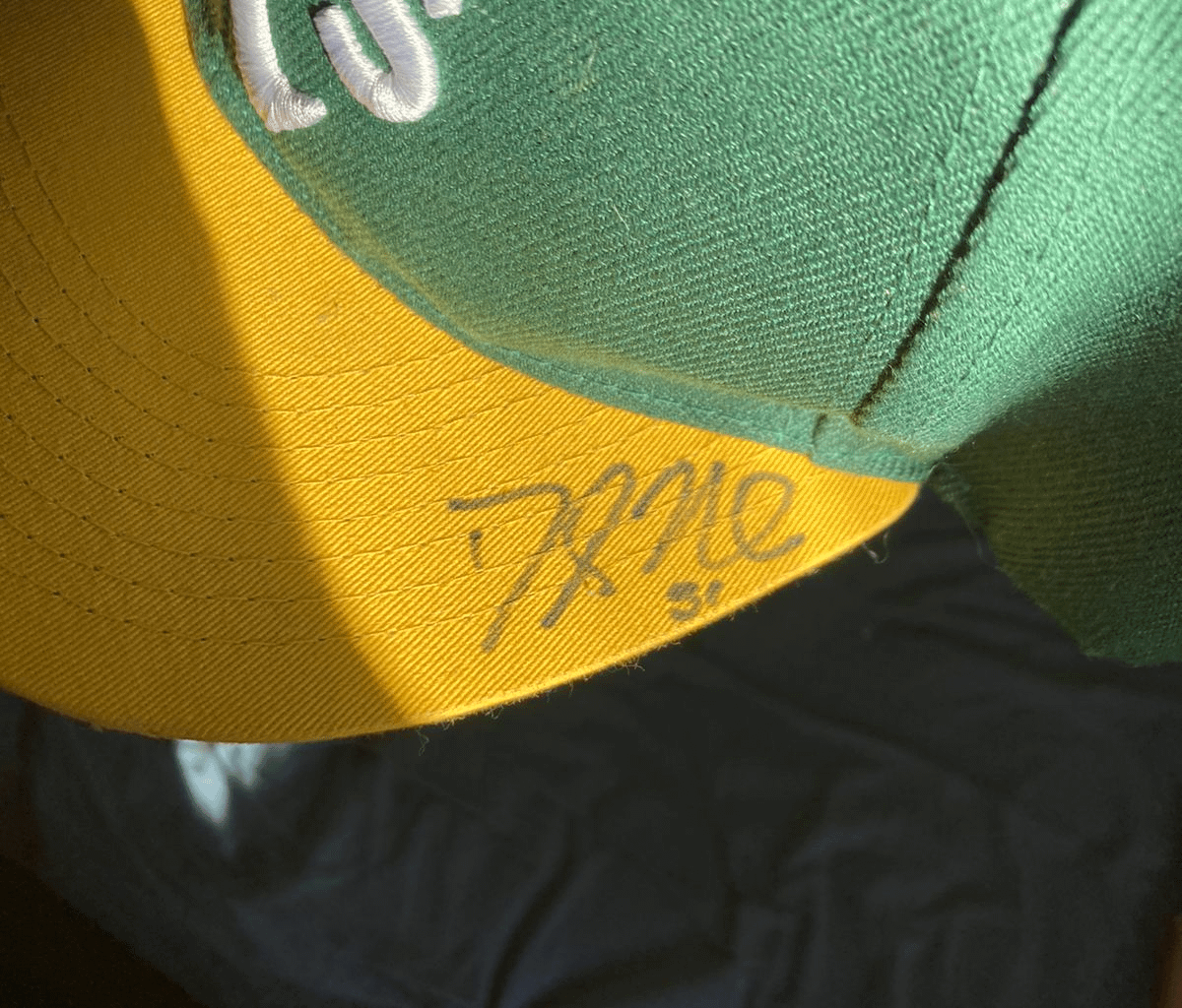 Bought this A's hat at a Goodwill, just noticed the signature. Is it from anyone? (I dont watch Baseball i just liked the colors)