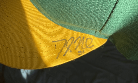 Bought this A's hat at a Goodwill, just noticed the signature. Is it from anyone? (I dont watch Baseball i just liked the colors)