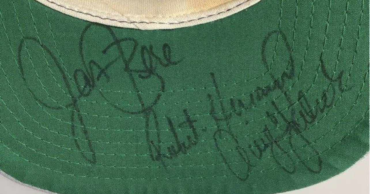 Help identifying these signatures on this white Sox hat I found?