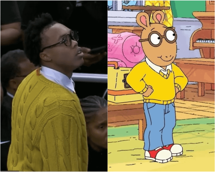 Scottie looking like Arthur out there