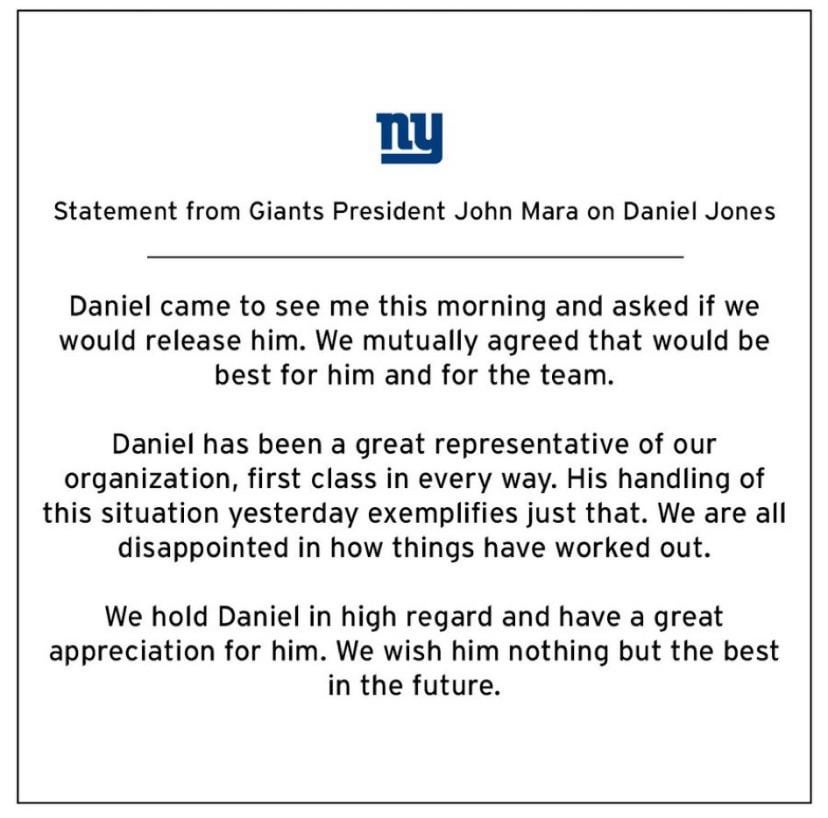 Giant release Daniel jones💀