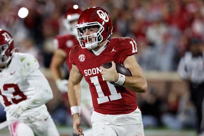 Oklahoma's throwback offensive approach against Alabama gets LSU's attention