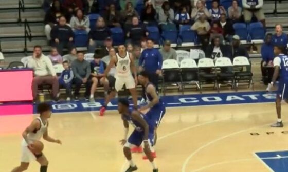 Open Tryout Signing Tyreke Key Hits the Game Winning 3 in the First Raptors 905 Game of the Season!