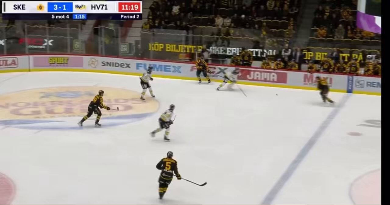 [LGRWProspects on X] Axel Sandin Pellikka(1st round’23 for Skellefteå) GOAL🚨 beautiful one timer top shelf.