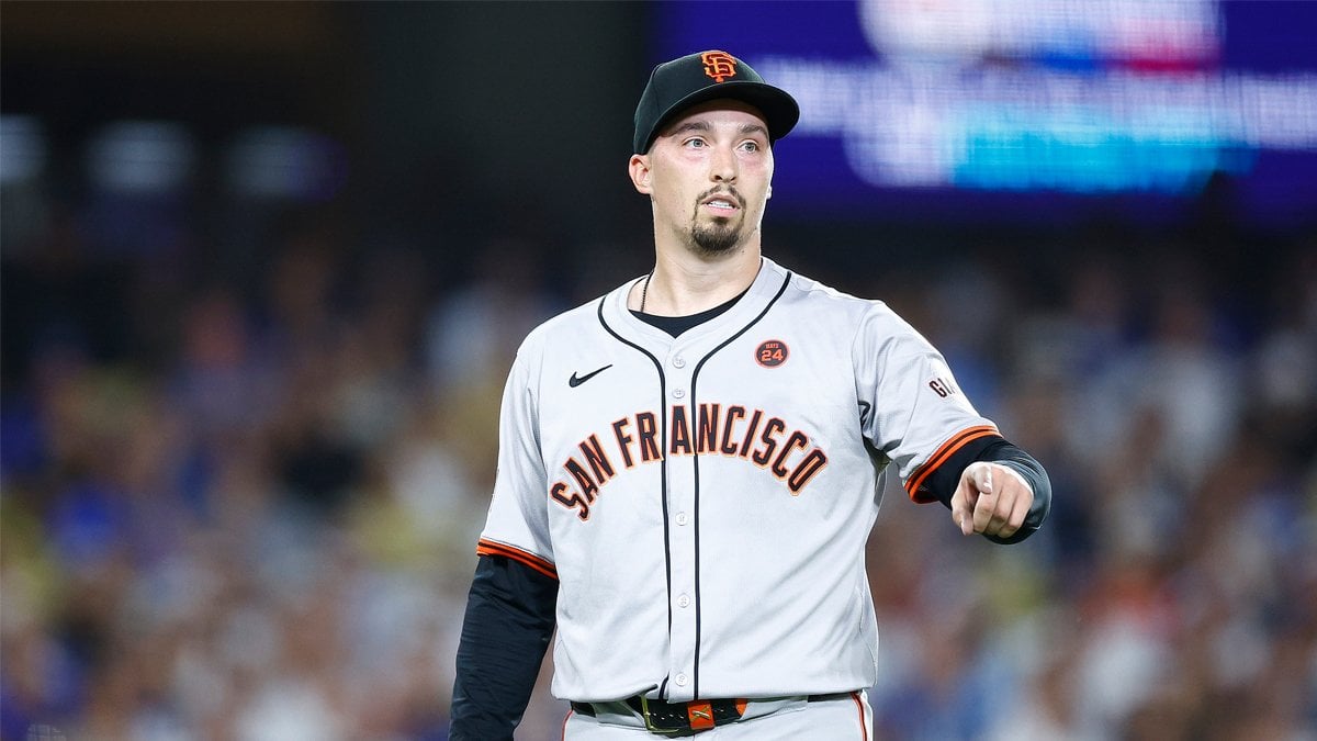 MLB execs predict Snell re-signs with Giants in free agency