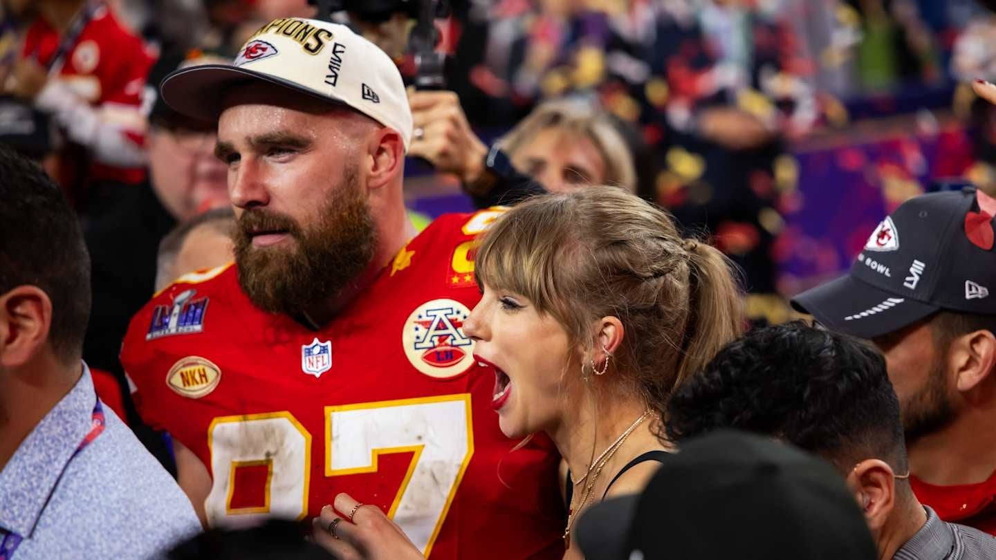 Travis Kelce Was Hilariously Roasted by "Jeopardy" Clue Involving Taylor Swift