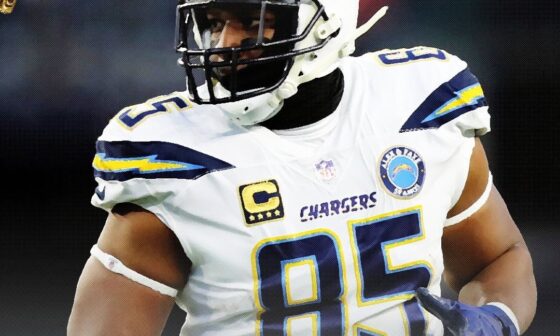 [Pro Football Hall of Fame] Antonio Gates, a four-time first-team All-Pro and eight-time Pro Bowler, is now a Semifinalist for the Pro Football Hall of Fame's Class of 2025.