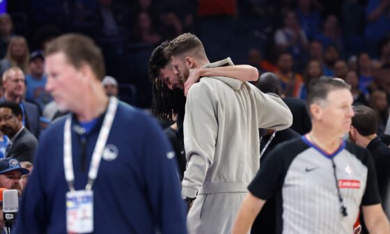 [Almanza] Google searches for "right iliac wing fracture" have skyrocketed in Oklahoma. The Thunder's season has been flipped around because of it with Chet Holmgren. So what exactly is it? Interviewed a New York MD about the rare basketball injury: