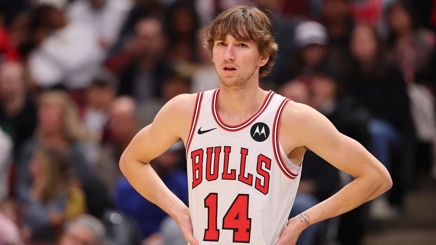 Article: "Matas Buzelis is becoming unplayable for the Bulls early in his rookie season." What do we make of this? Why do we think Matas is struggling so much vs NBA players?