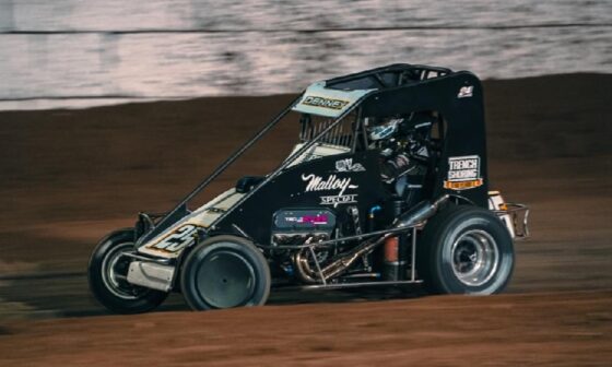 Denney leads USAC Turkey Night GP practice