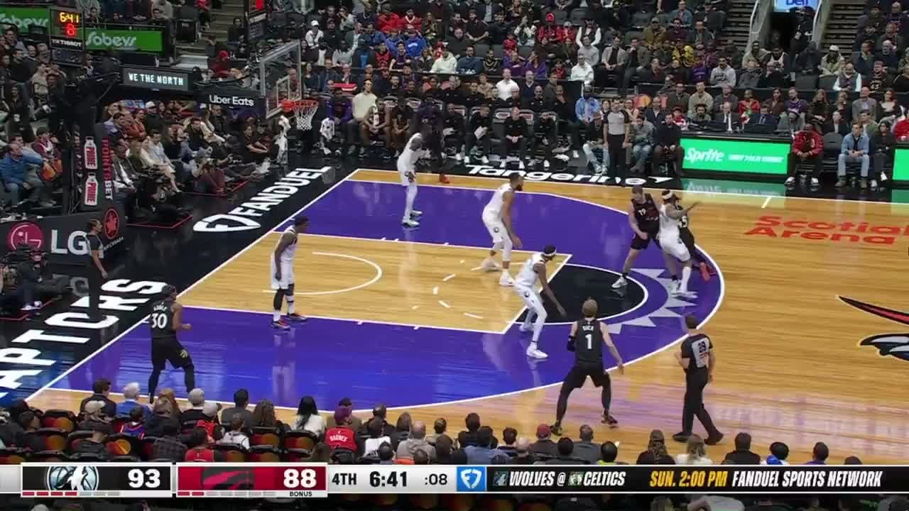 Julius Randle gets caught ball watching as the corner defender way too often, that back door is free against him.