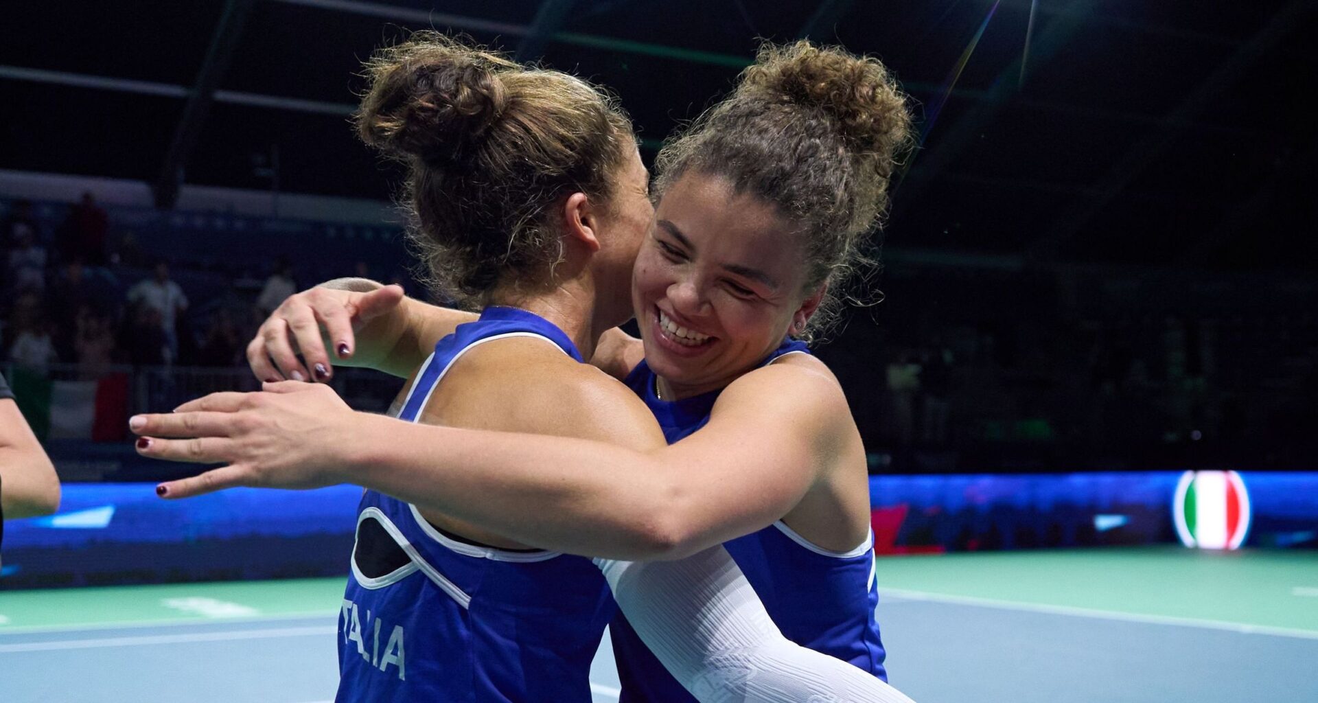 Billie Jean King Cup 2024: Jasmine Paolini inspires Italy to stunning win over Iga Swiatek's Poland to reach final