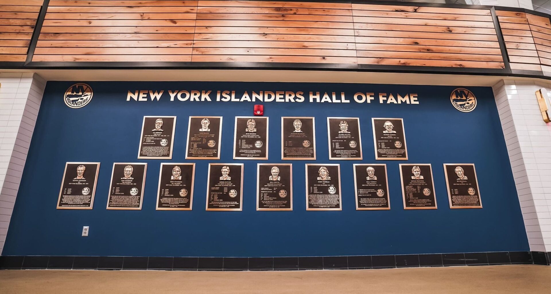 Brent Sutter to be inducted into the Islanders Hall of Fame on January 18th