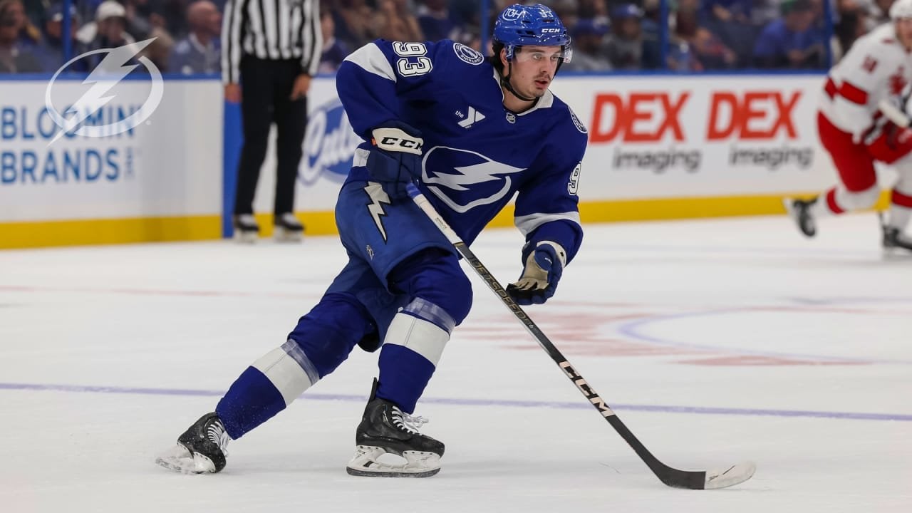 Lightning recall forward Gage Goncalves from AHL Syracuse