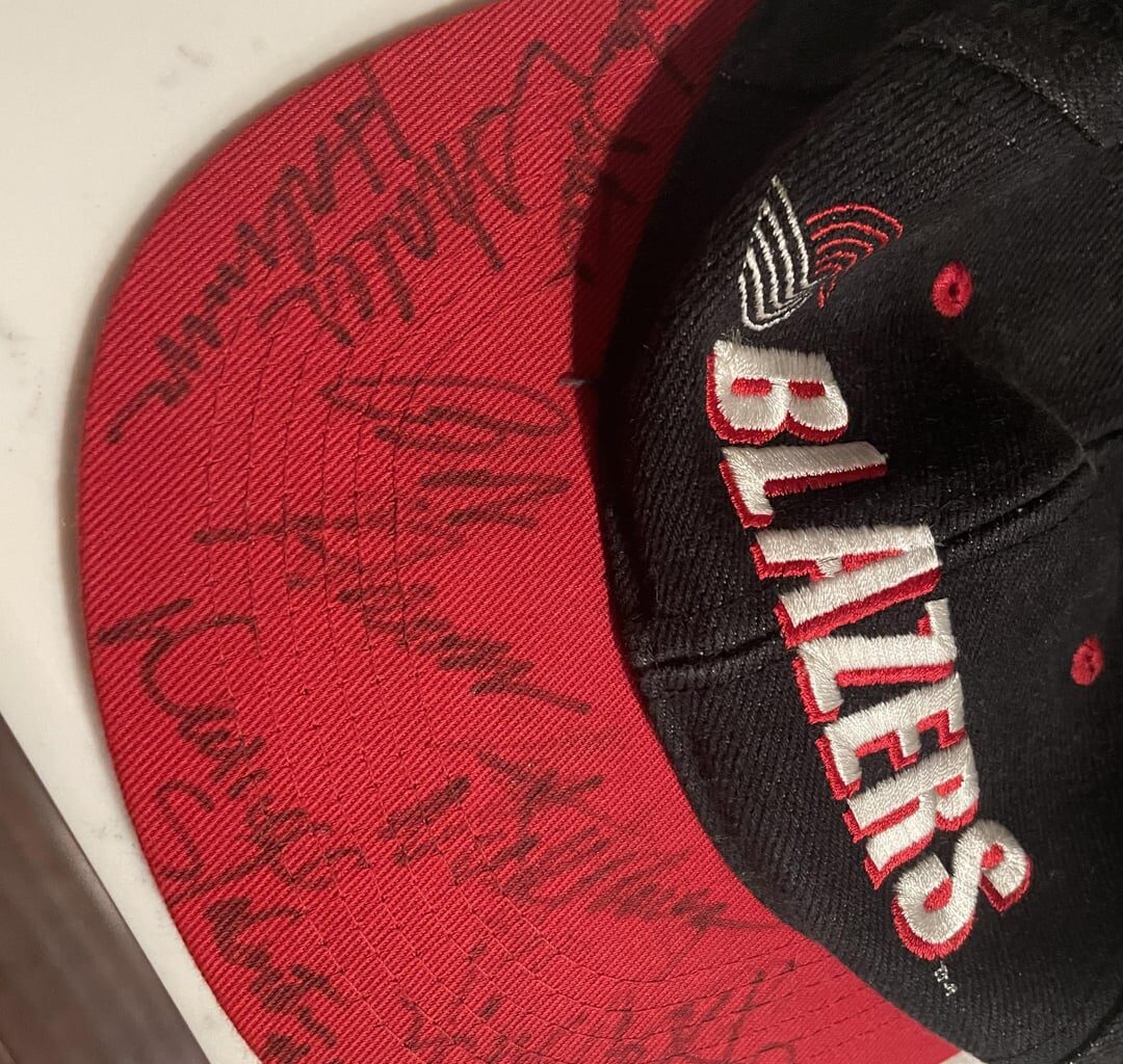 Picked up an autographed hat from an antique store, any idea what year/team this was? It’s a gift so any information would be tad