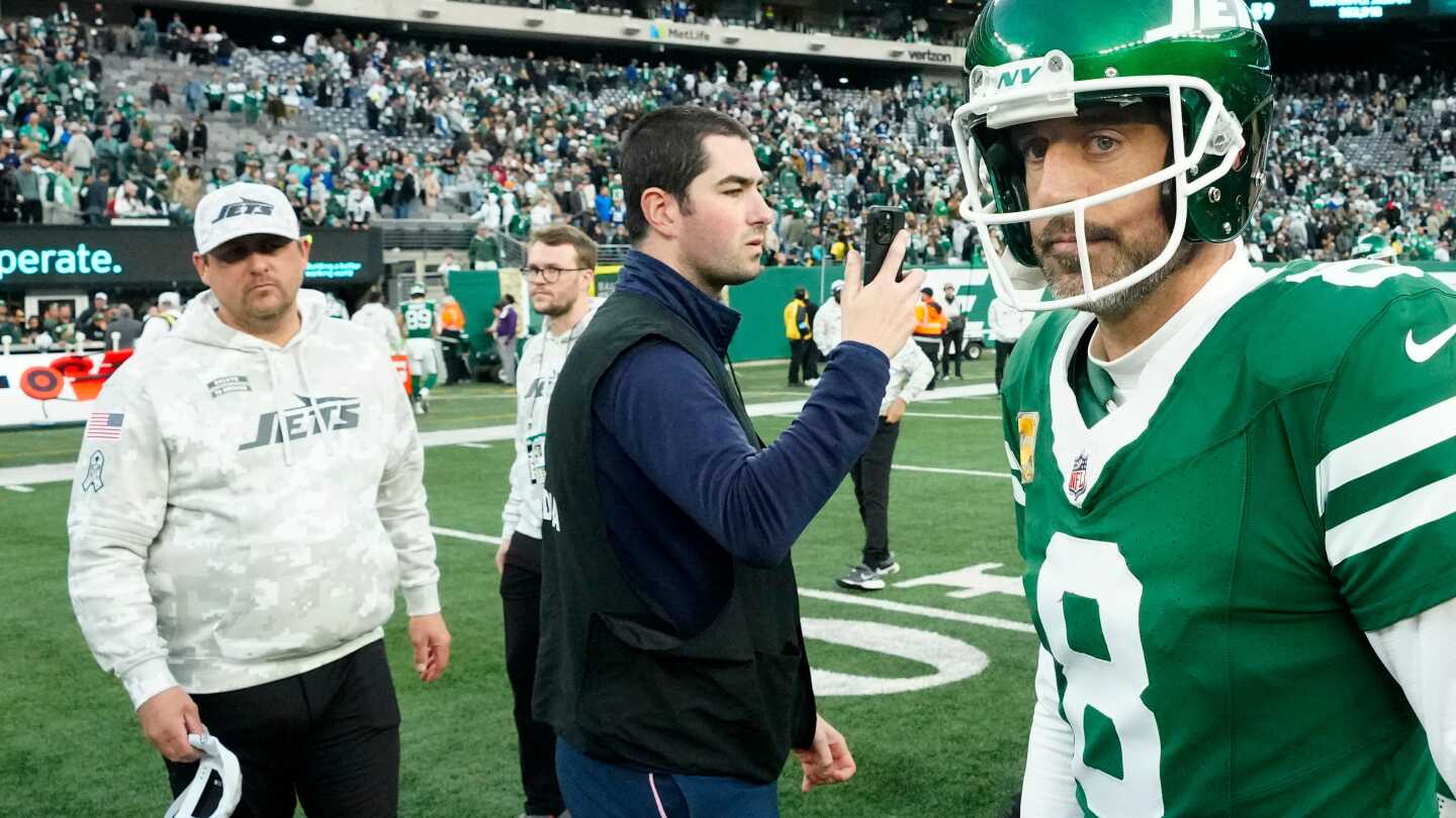 At this rate, Jets won't want Aaron Rodgers in 2025 — and no one else will