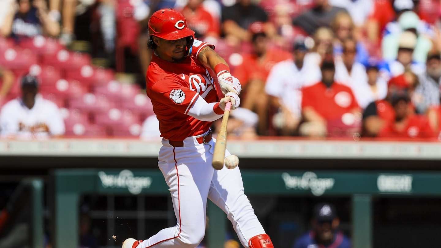 Espinal Returning-Reds Bolster Depth with One-Year Deal for Versatile Veteran