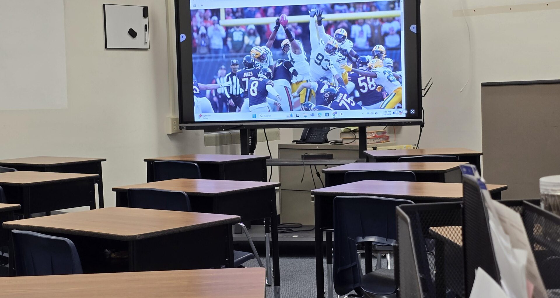 When you're a teacher in Chicago and you're students are bears fans