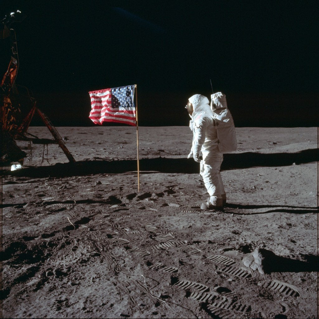 TIL Super Bowls 57 & 58 were the 3rd and 2nd most watched live events in American history, respectively. Only the Lunar Landing surpasses them!